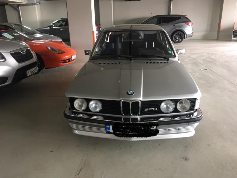 BMW 320, снимка 4 - Автомобили и джипове - 46311884