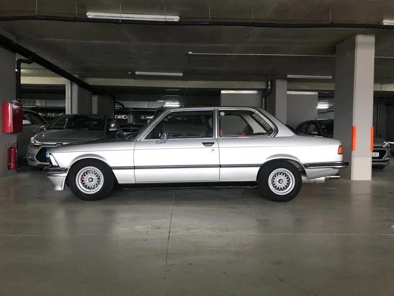 BMW 320, снимка 2 - Автомобили и джипове - 47551029