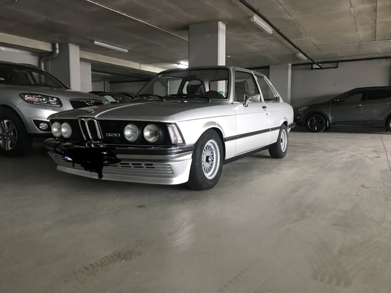 BMW 320, снимка 3 - Автомобили и джипове - 46311884