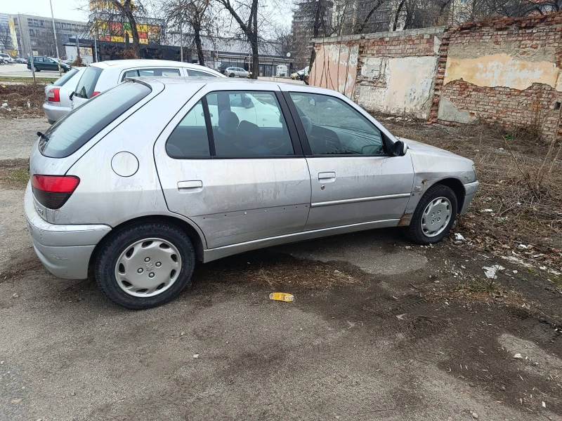 Peugeot 306 1.4 75к.с. Климатик, снимка 5 - Автомобили и джипове - 47215267