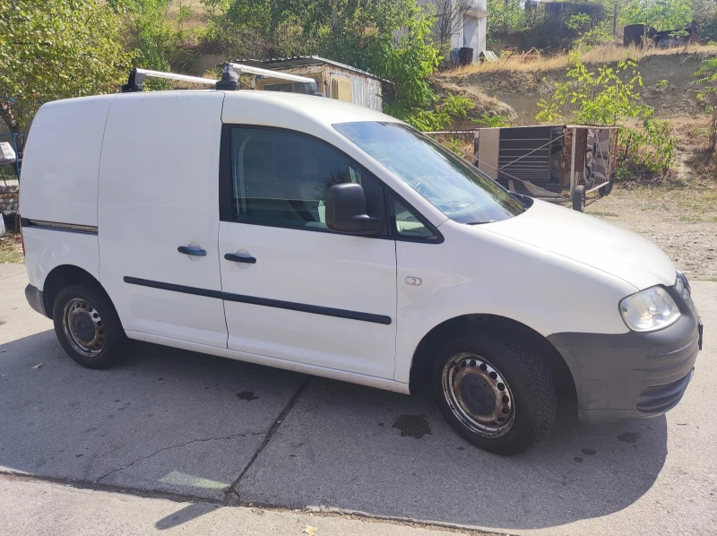 VW Caddy, снимка 3 - Автомобили и джипове - 47326179