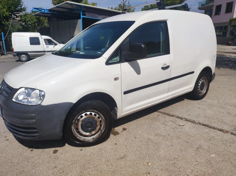 VW Caddy, снимка 8 - Автомобили и джипове - 47326179