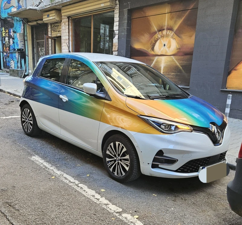 Renault Zoe, снимка 5 - Автомобили и джипове - 47762011