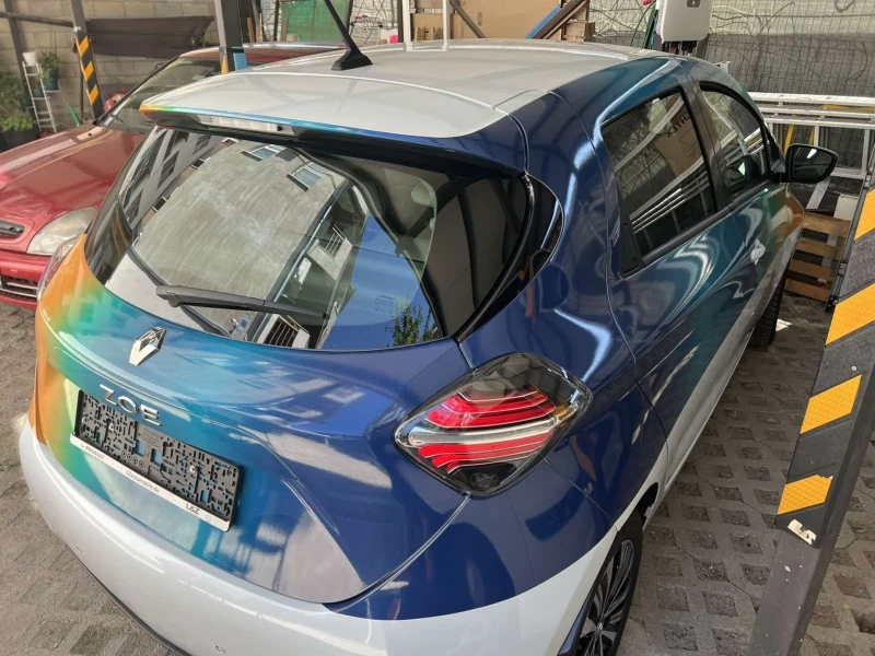 Renault Zoe, снимка 3 - Автомобили и джипове - 47762011