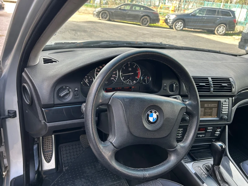 BMW 525, снимка 11 - Автомобили и джипове - 52334833