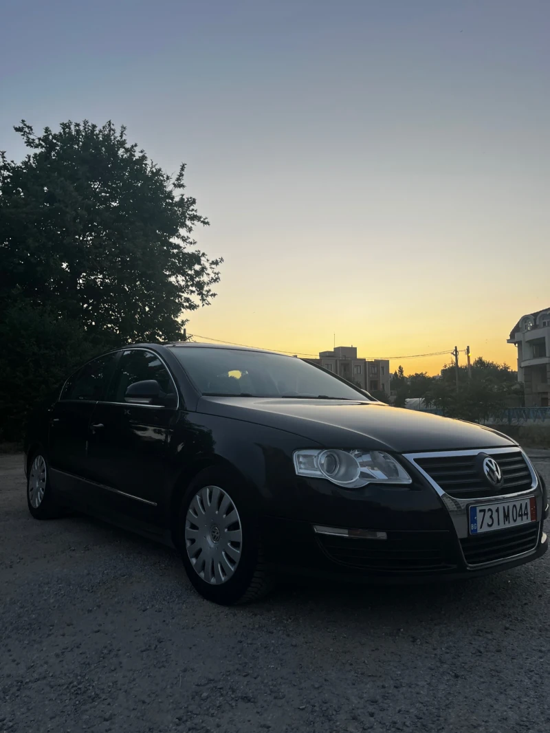 VW Passat, снимка 5 - Автомобили и джипове - 50900758