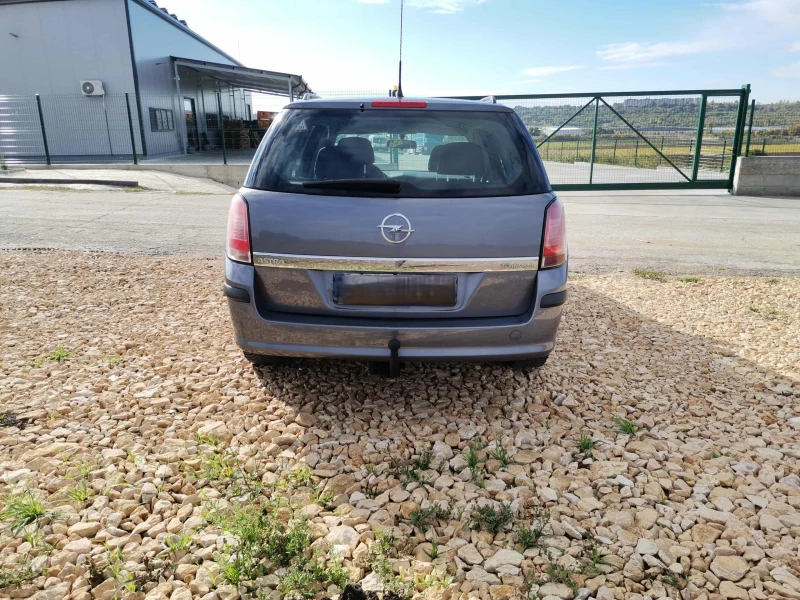 Opel Astra Бензин-Газ, снимка 4 - Автомобили и джипове - 52959049