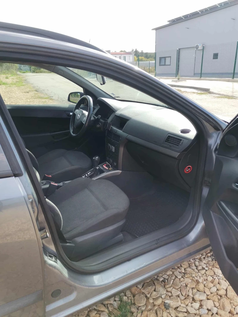 Opel Astra Бензин-Газ, снимка 8 - Автомобили и джипове - 52959049
