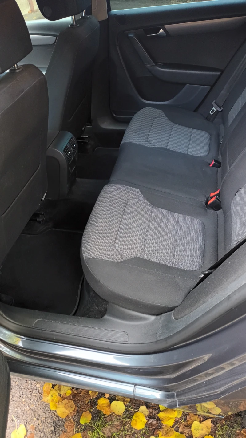 VW Passat, снимка 9 - Автомобили и джипове - 52433556