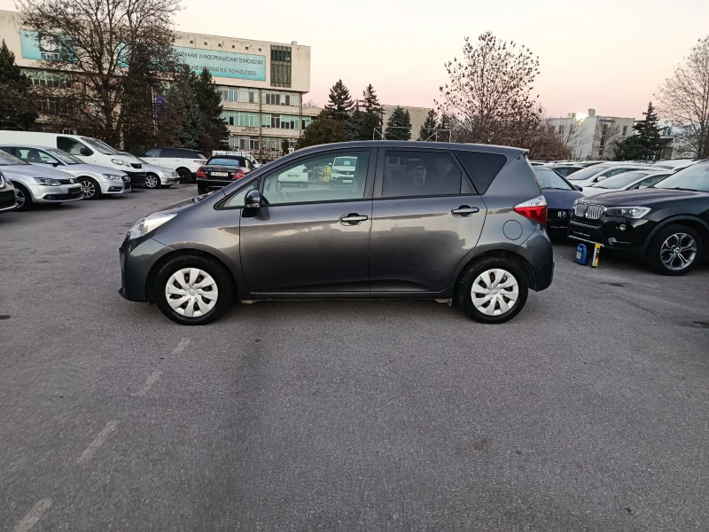 Toyota Verso S 1.4 D-4D* ПАНОРАМА* КАМЕРА* НОВ ВНОС* , снимка 4 - Автомобили и джипове - 52765039