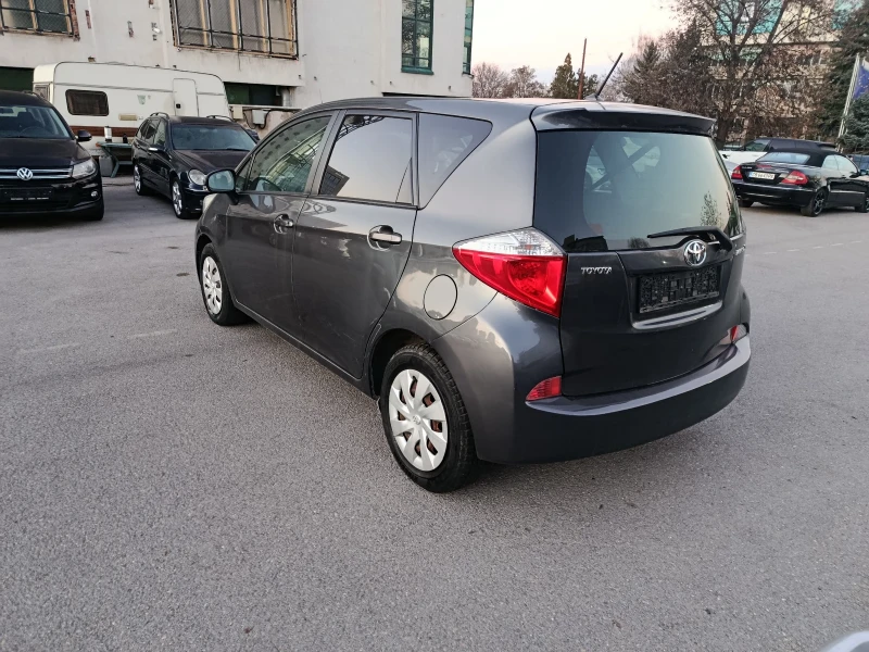 Toyota Verso S 1.4 D-4D* ПАНОРАМА* КАМЕРА* НОВ ВНОС* , снимка 5 - Автомобили и джипове - 52765039