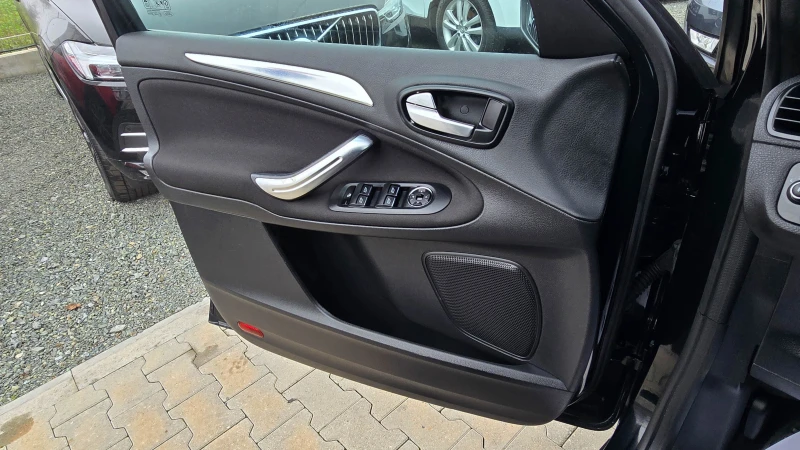 Ford S-Max 7места* 116кс* LED, снимка 12 - Автомобили и джипове - 52838805