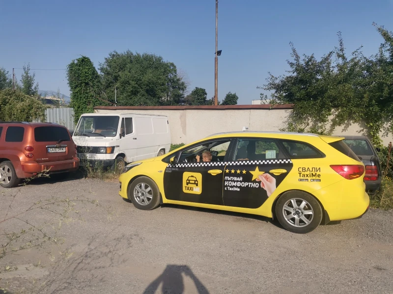 Kia Ceed 1.4, снимка 8 - Автомобили и джипове - 53248234