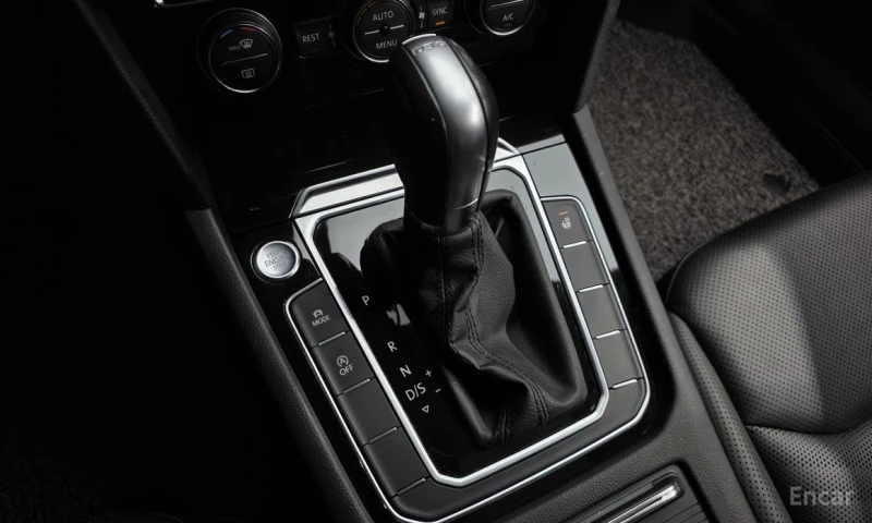 VW Arteon, снимка 9 - Автомобили и джипове - 53067207