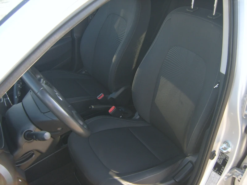 Hyundai I10 1, 0i klima, снимка 13 - Автомобили и джипове - 53203344