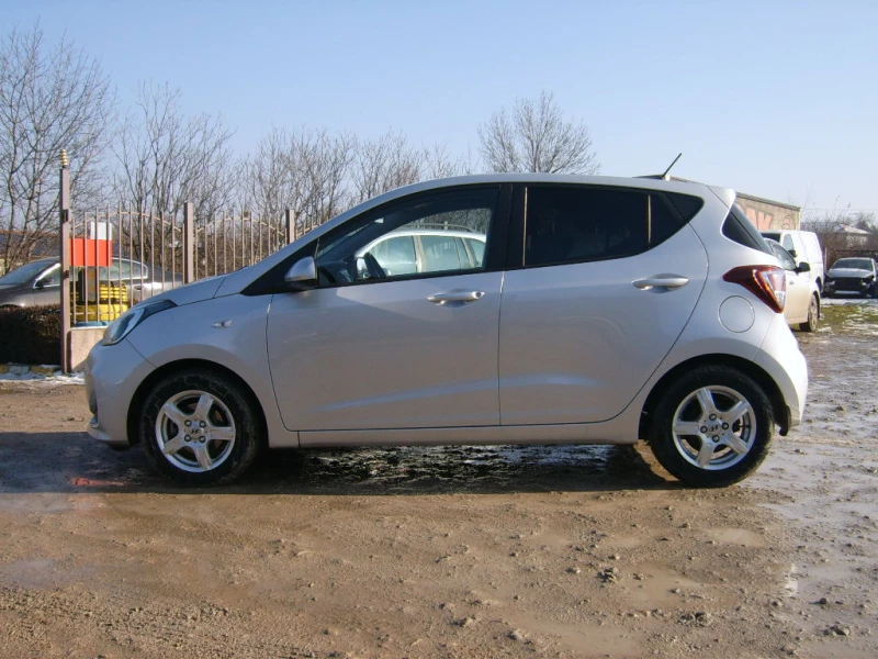 Hyundai I10 1, 0i klima, снимка 5 - Автомобили и джипове - 53203344