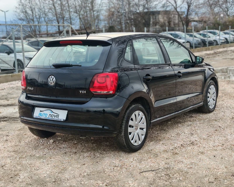 VW Polo 1.6 ДИЗЕЛ! УНИКАЛНО СЪСТОЯНИЕ! , снимка 5 - Автомобили и джипове - 53296503
