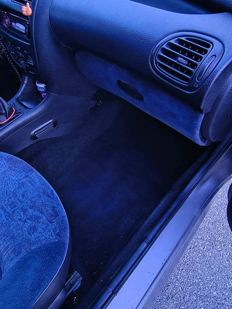 Peugeot 206, снимка 7 - Автомобили и джипове - 53409123