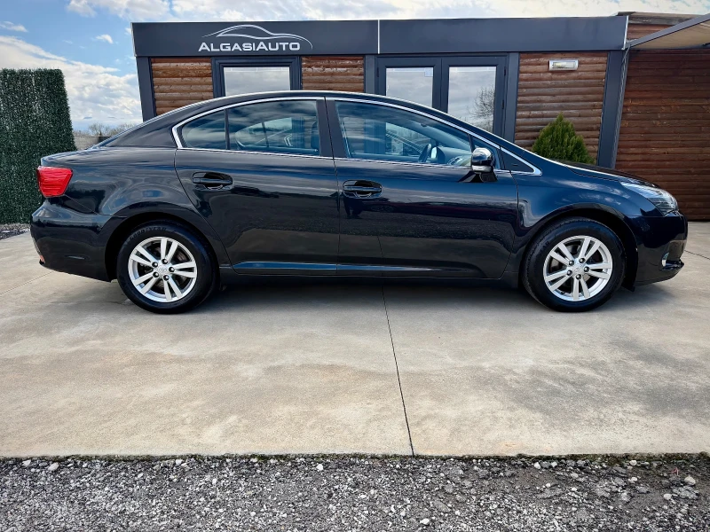 Toyota Avensis 1.8 VALVEMATIC* FACELIFT* NAVI* CAMERA, снимка 5 - Автомобили и джипове - 53499829