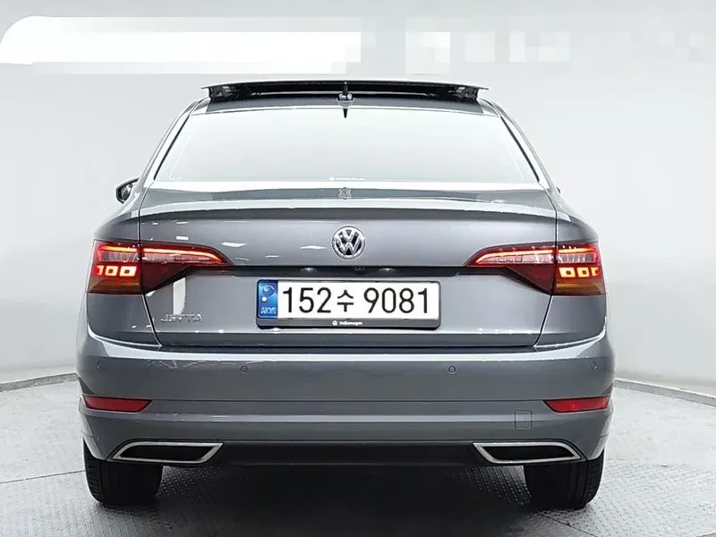 VW Jetta  7Th Generation 1.4 Tsi Prestige, снимка 4 - Автомобили и джипове - 55087159