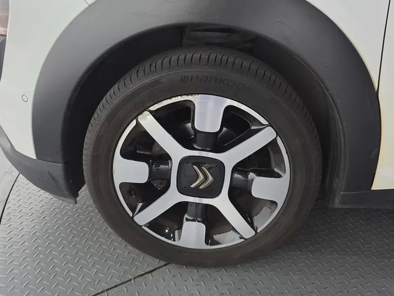 Citroen C4 Cactus 1.6 BLUEHDI, снимка 5 - Автомобили и джипове - 55724419