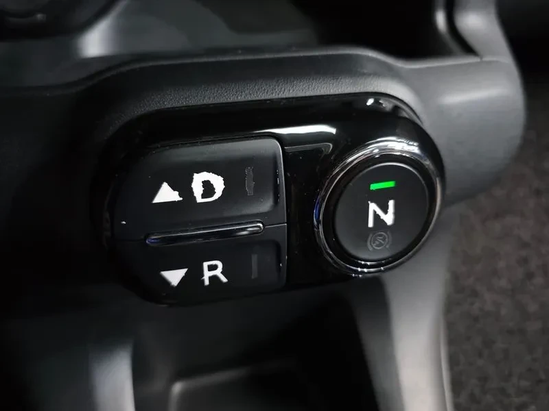 Citroen C4 Cactus 1.6 BLUEHDI, снимка 9 - Автомобили и джипове - 55724419