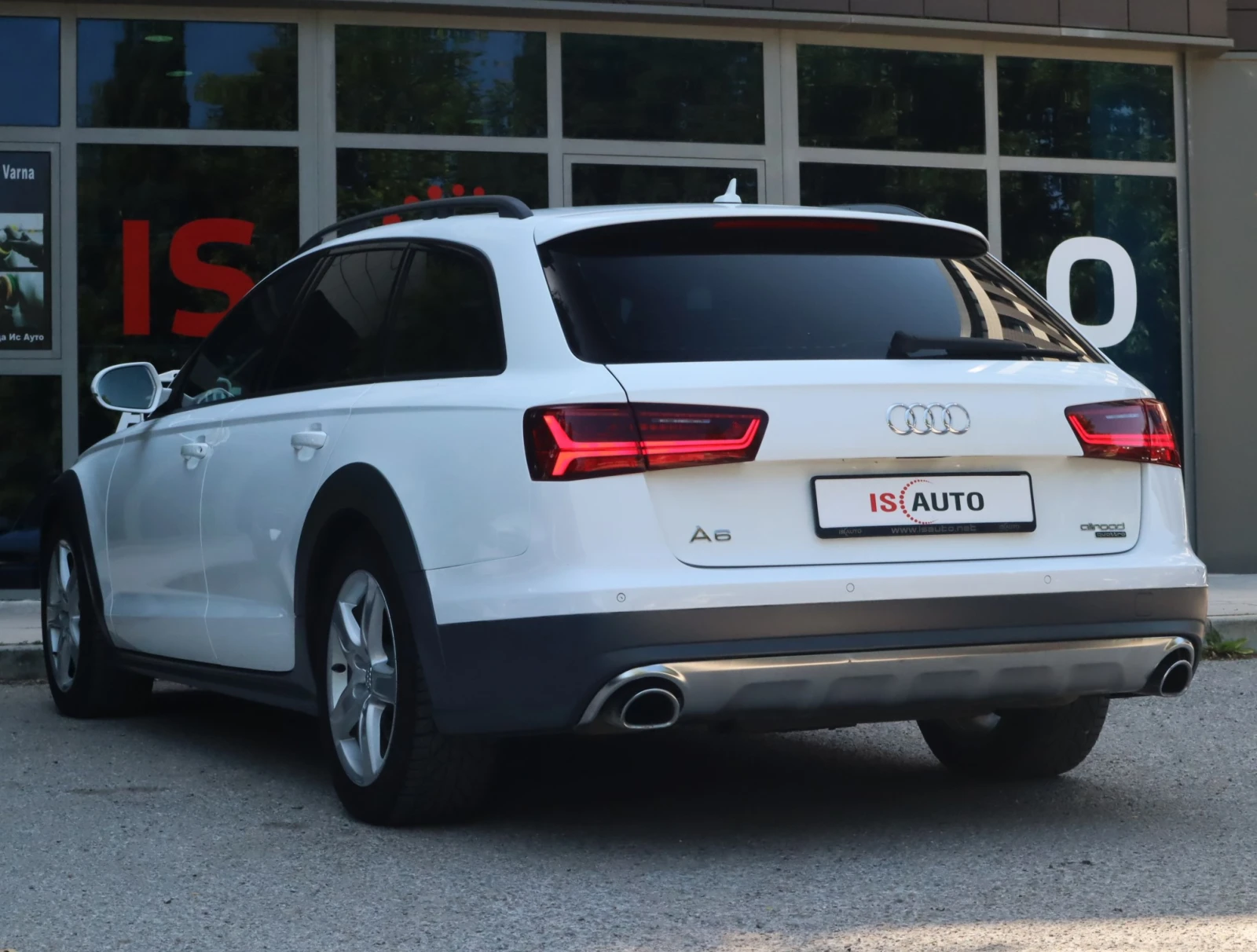 Audi A6 Allroad V6BITurbo/Quattro/FullLed, снимка 4 - Автомобили и джипове - 46023691