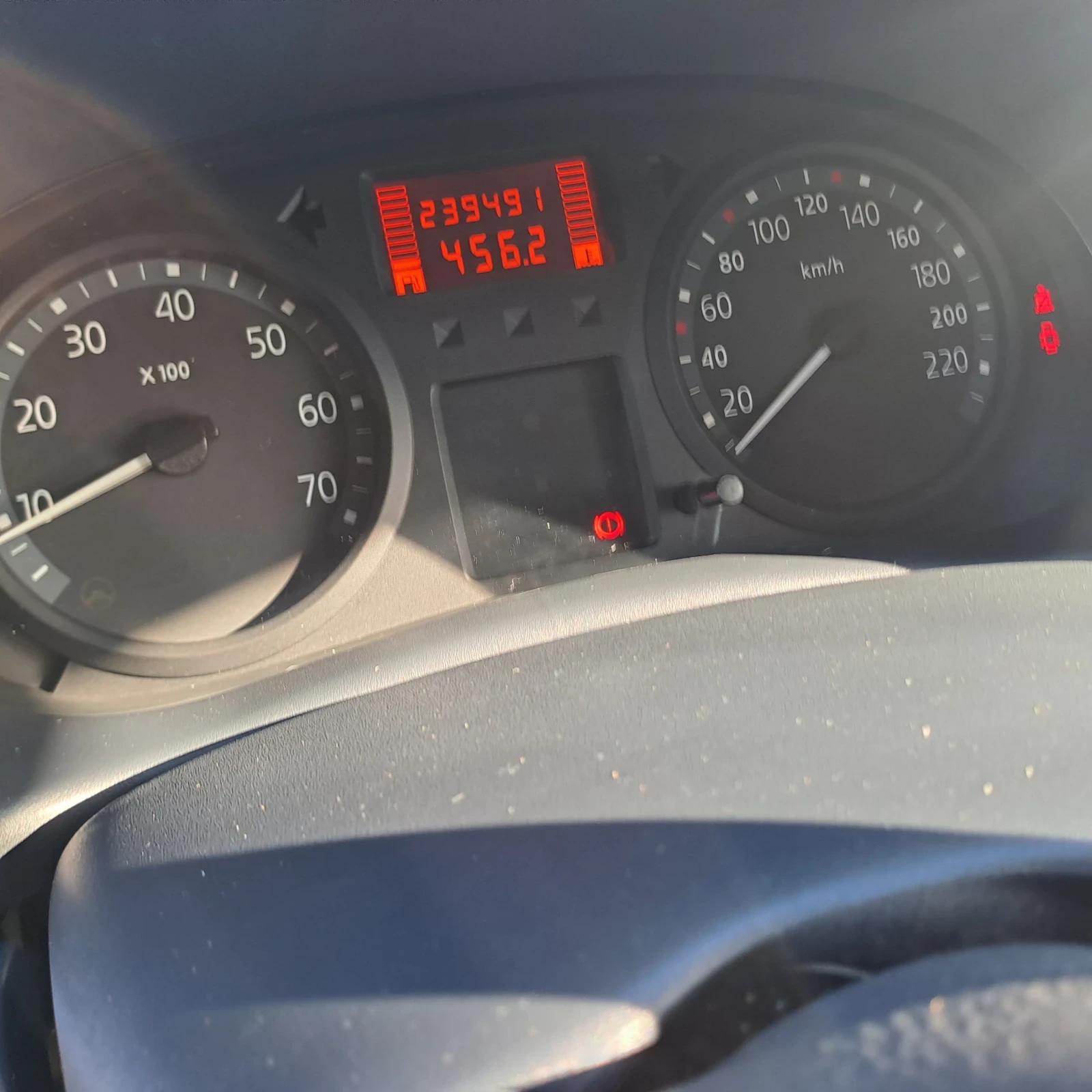 Renault Clio 1.5  | Mobile.bg   11