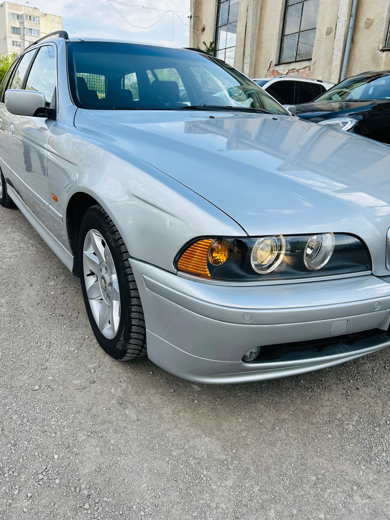 BMW 525  - изображение 4