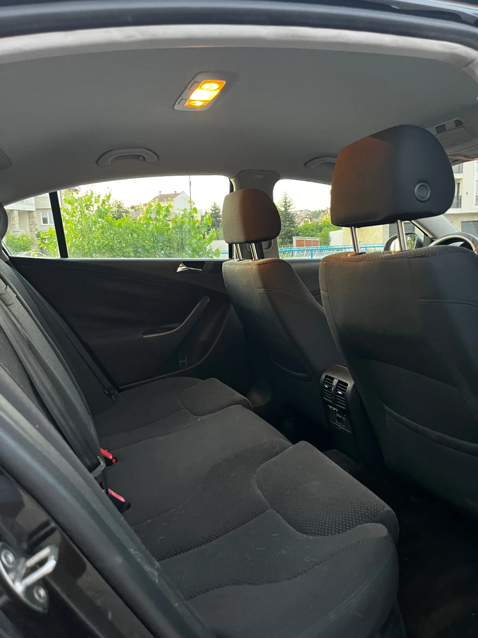 VW Passat  - изображение 9