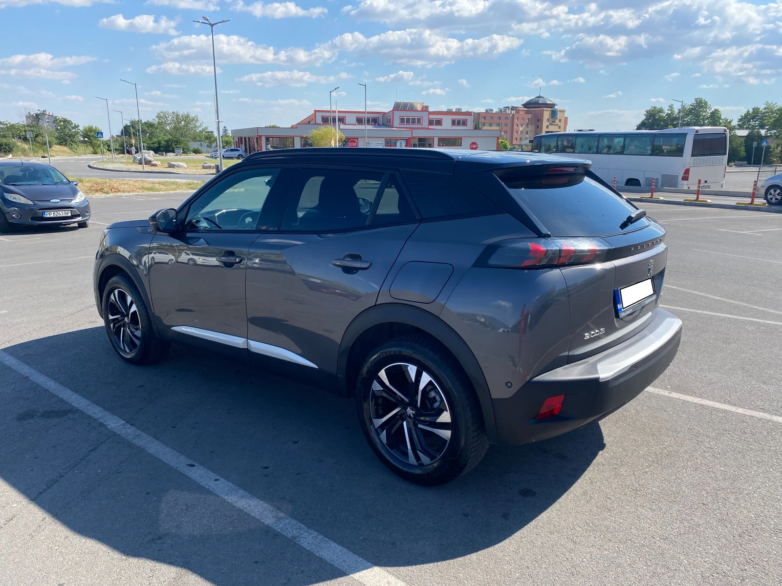 Peugeot 2008  - изображение 2