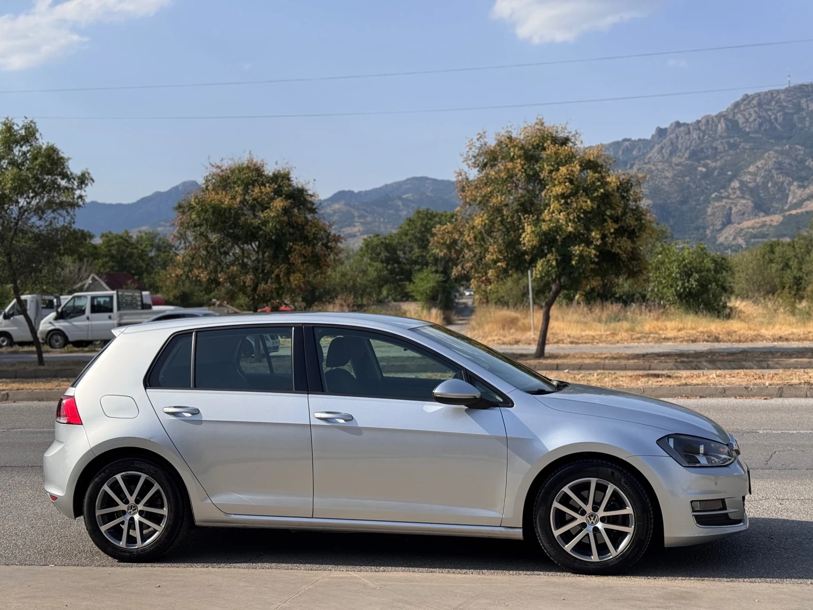 VW Golf 2.0TDI DSG 150кс * HIGHLINE* ПЕРФЕКТЕН*  - изображение 6