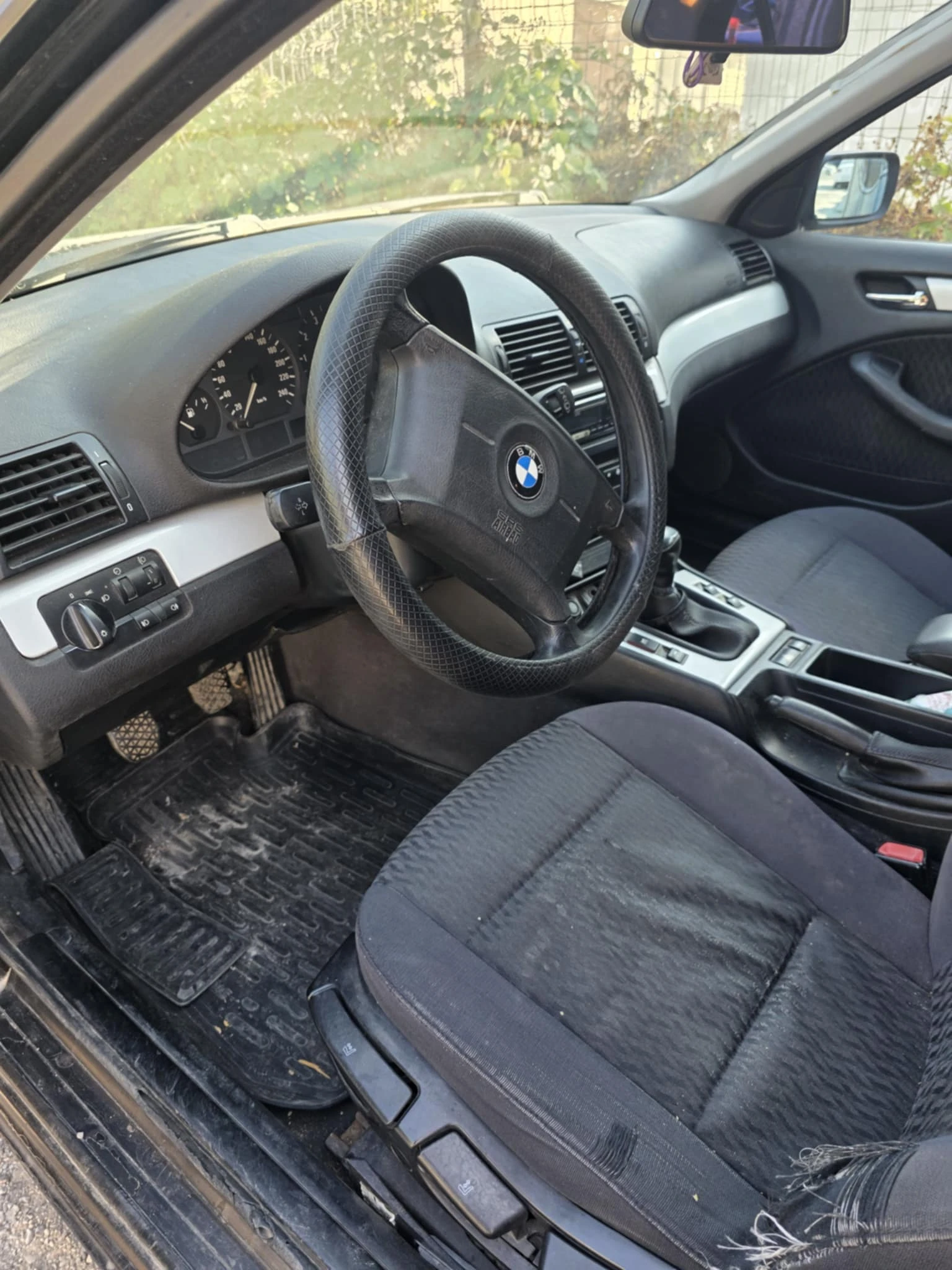 BMW 318  - изображение 6