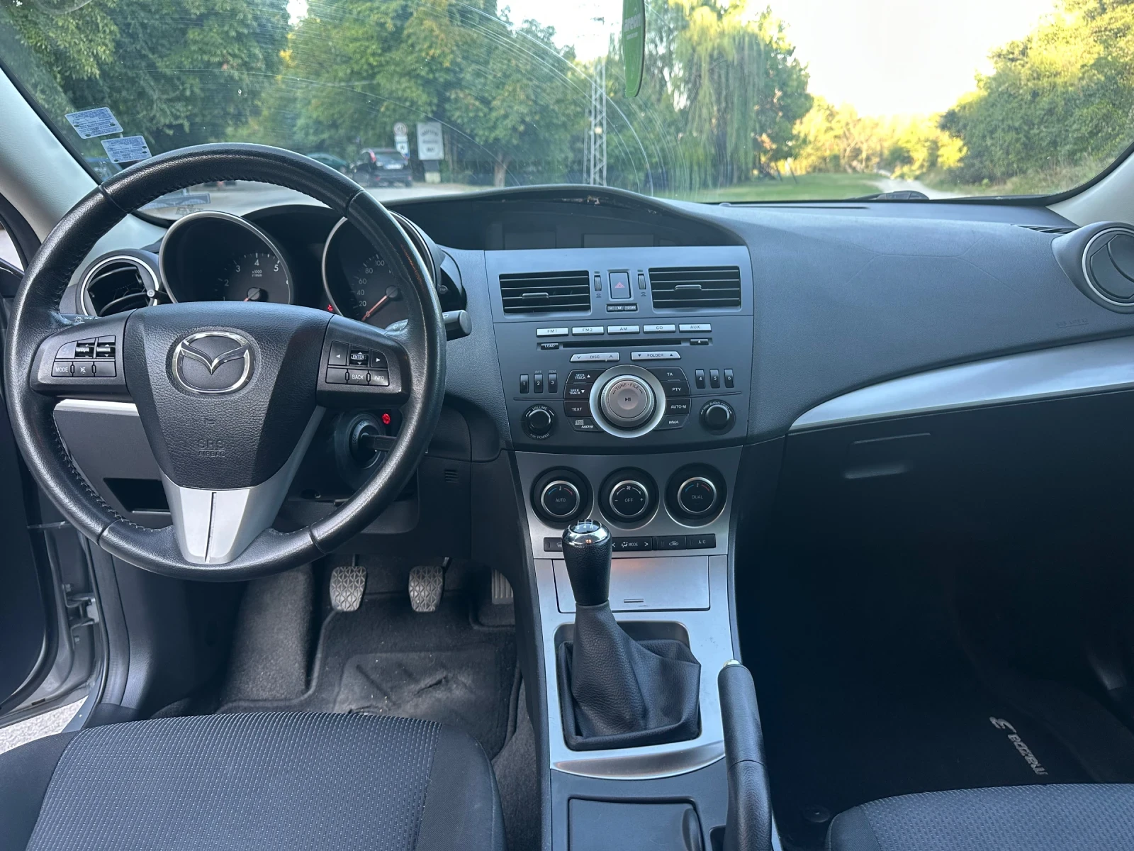 Mazda 3  - изображение 6
