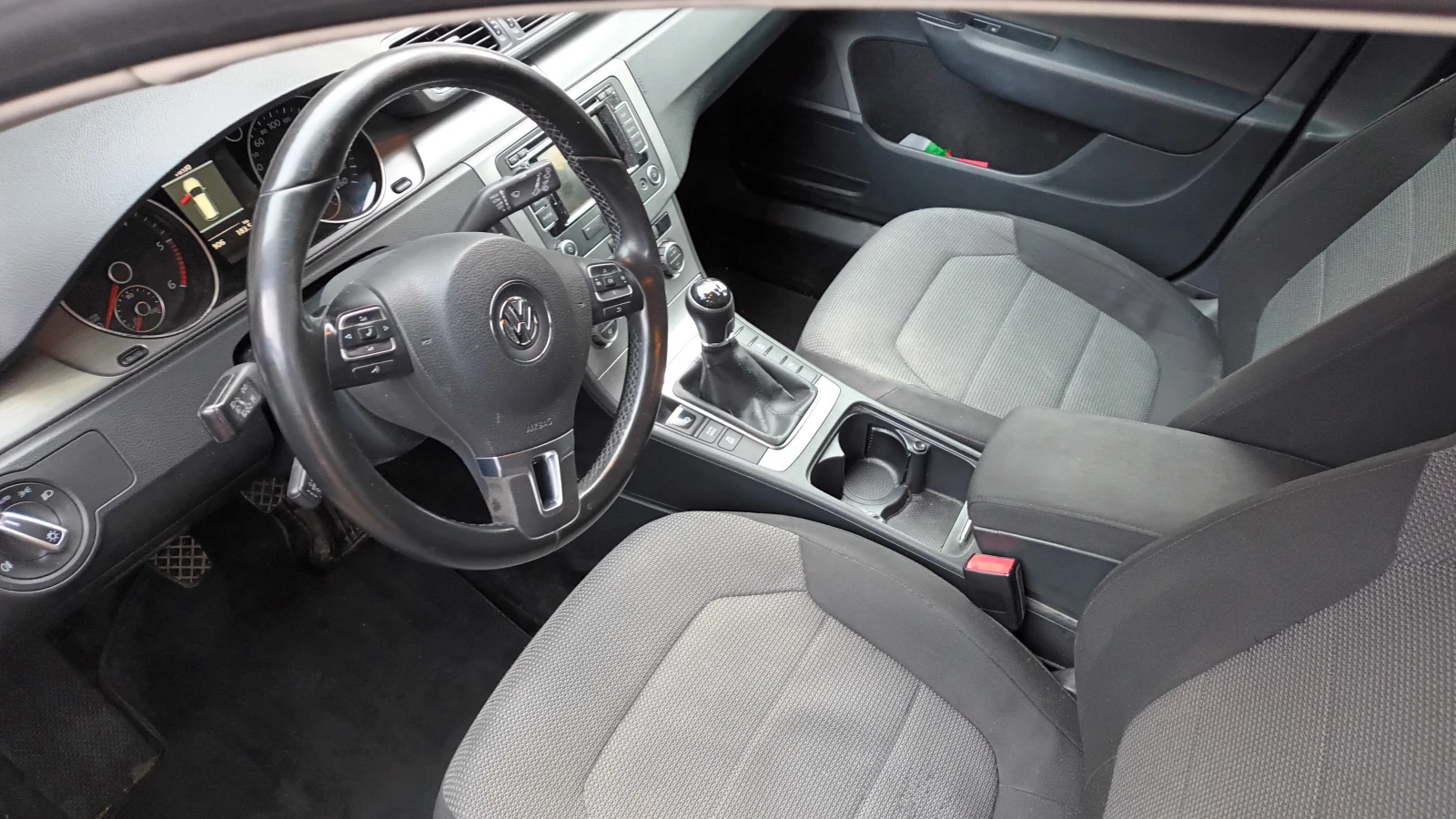 VW Passat  - изображение 8