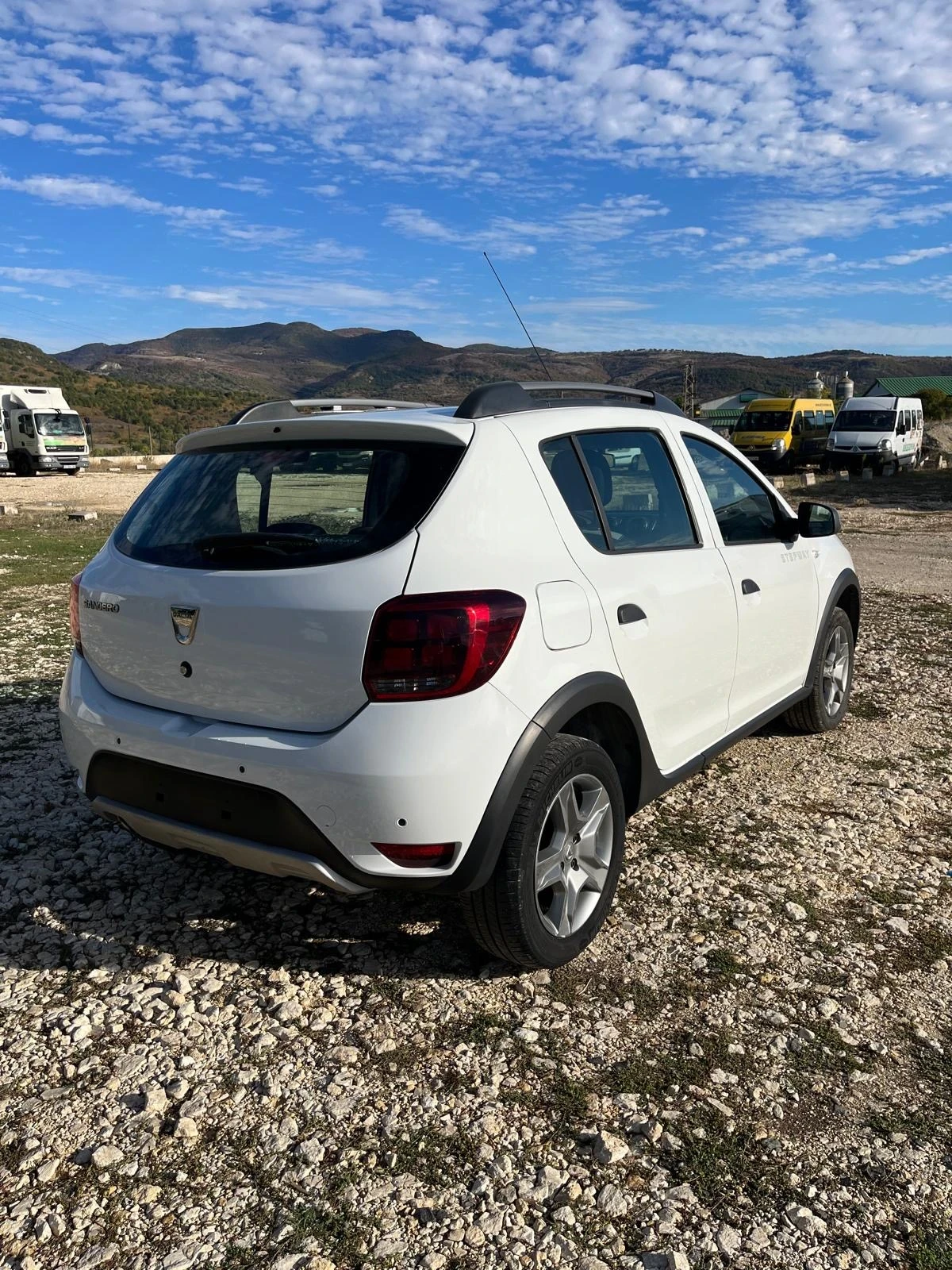 Dacia Sandero 1.5 dCi Stepway - изображение 5
