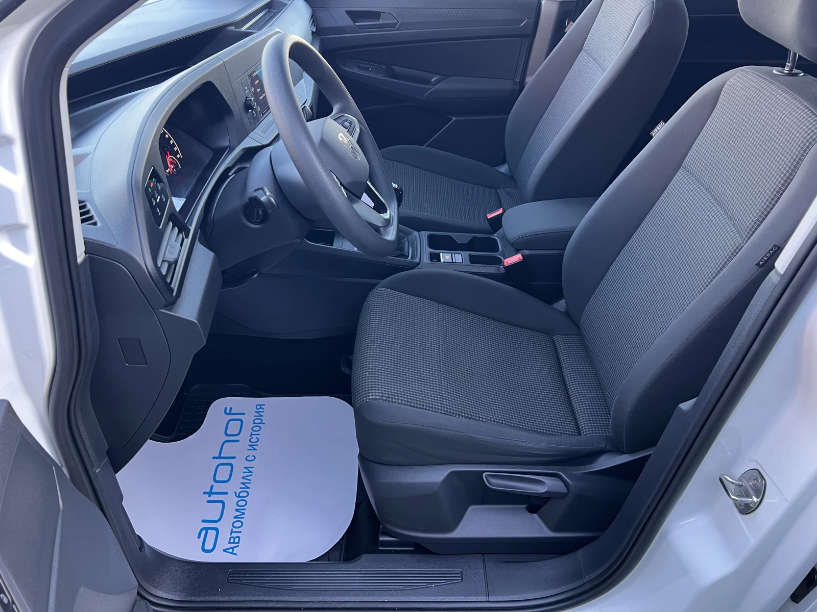 VW Caddy Life/2.0TDI/102k.c./6MT/6+ 1/ГАРАНЦИЯ - изображение 8