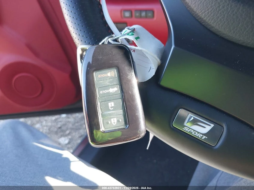 Lexus IS 350 3.5L V-6 DI, DOHC, VVT, 311HP Rear Wheel Drive | Mobile.bg � ����������� 11