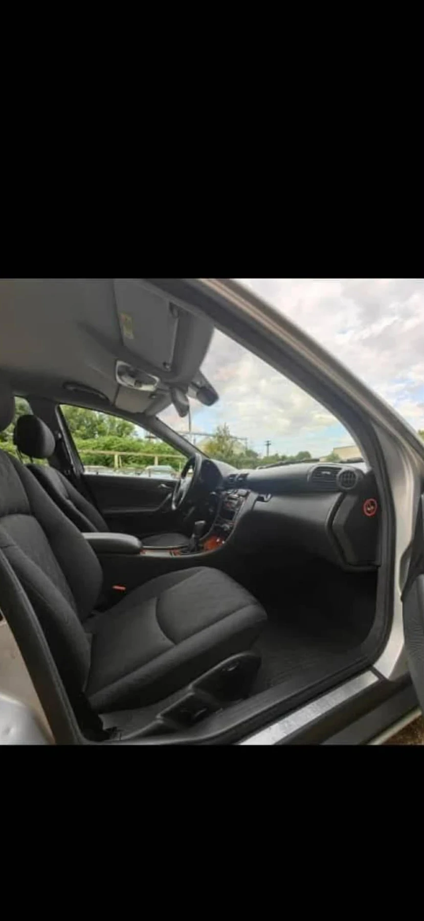 Mercedes-Benz C 180 Компресор, снимка 4 - Автомобили и джипове - 53749258