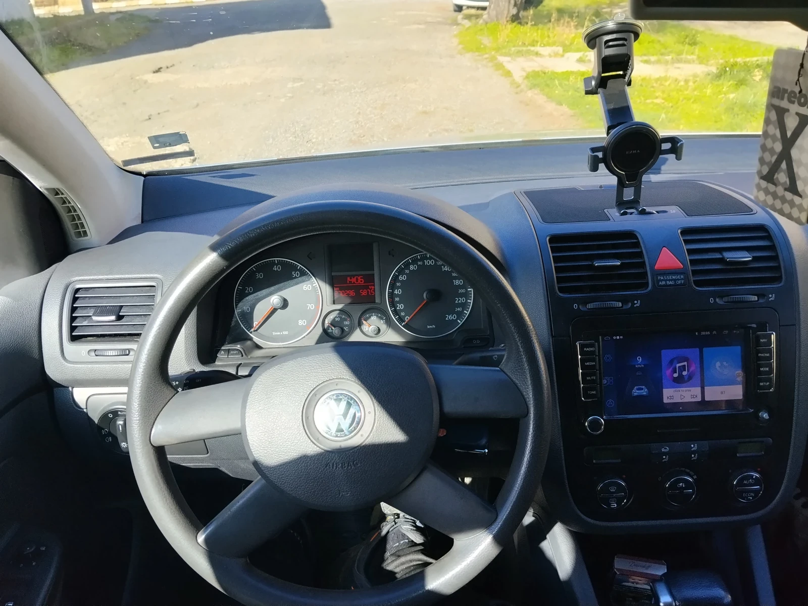 VW Golf 2.0 FSI, снимка 5 - Автомобили и джипове - 53783412