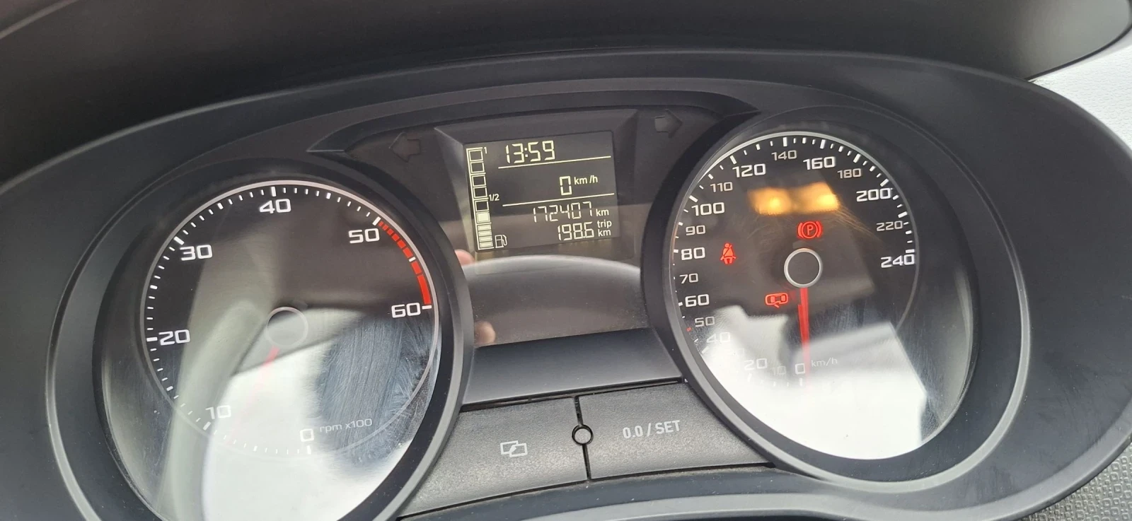 Seat Ibiza 1.9 TDI 90hp Executive edition, снимка 6 - Автомобили и джипове - 53934079