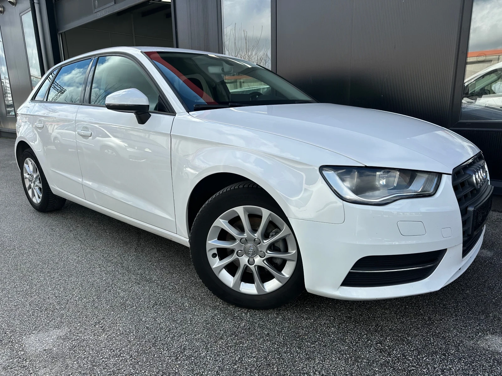 Audi A3 1, 6tdi S-tronik SPORT