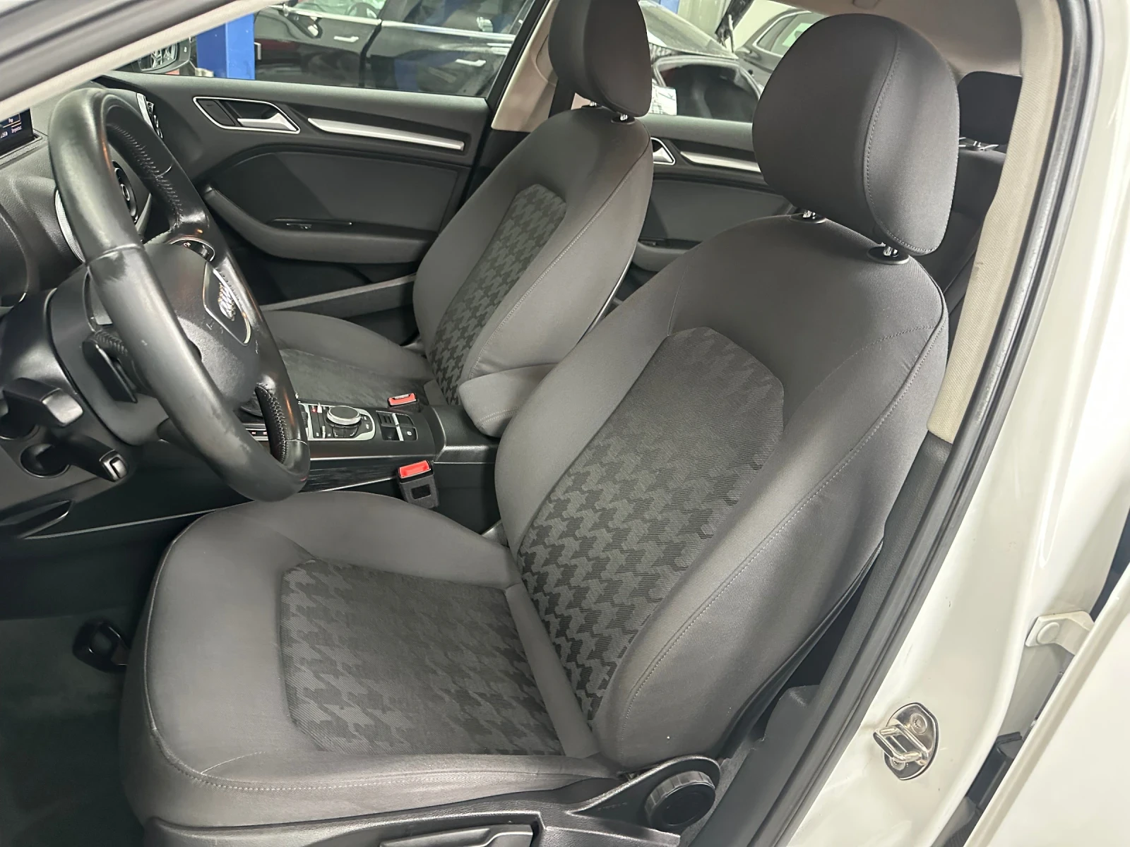 Audi A3 1, 6tdi S-tronik SPORT | Mobile.bg � ����������� 5