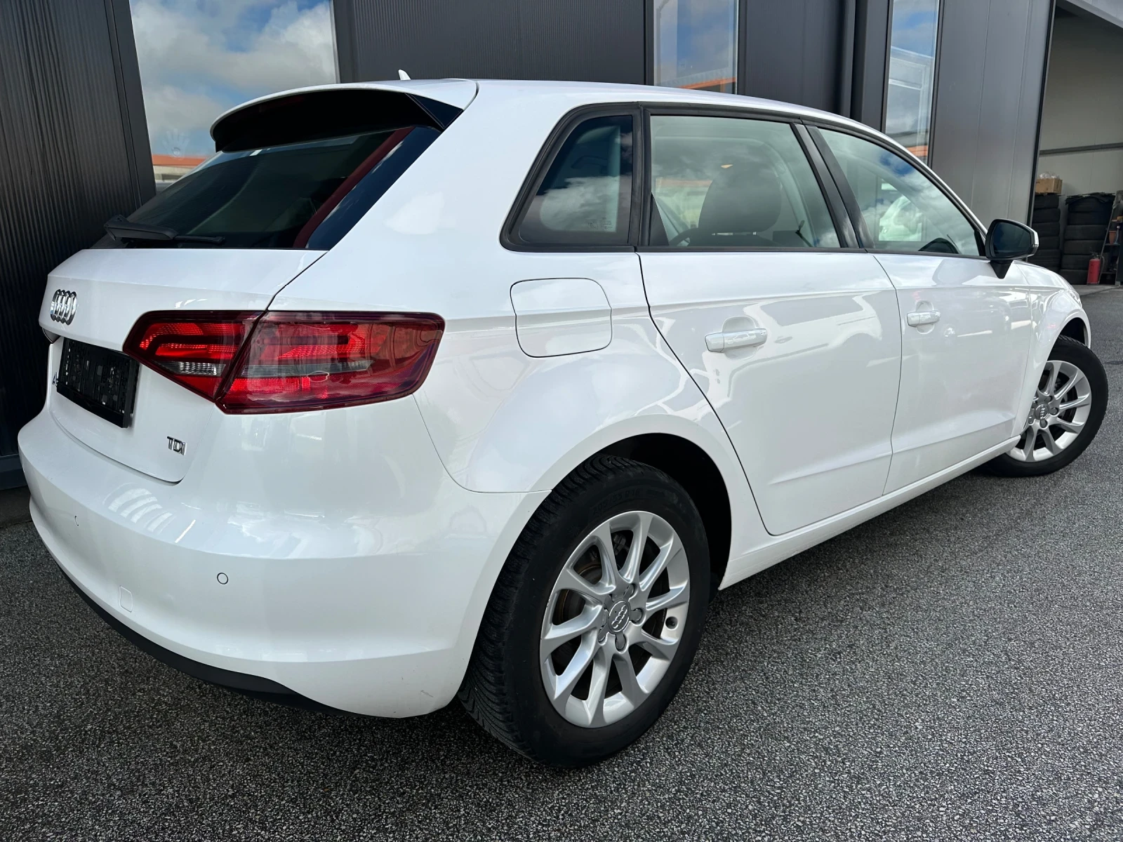 Audi A3 1, 6tdi S-tronik SPORT | Mobile.bg � ����������� 2