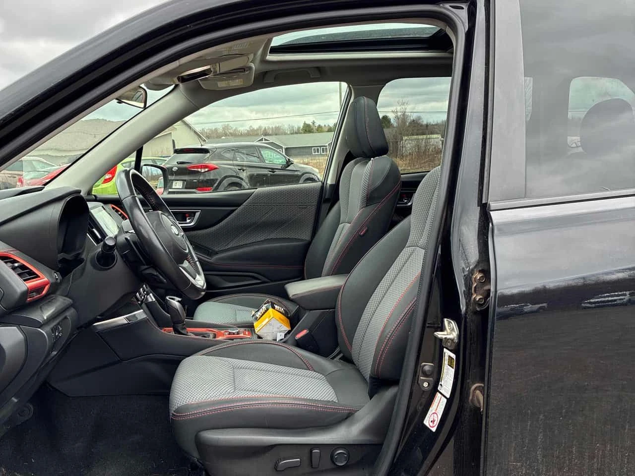 Subaru Forester * Sport * 2 КЛЮЧА* ПОДГРЕВ* KEYLESS* PANO* , снимка 12 - Автомобили и джипове - 54346947