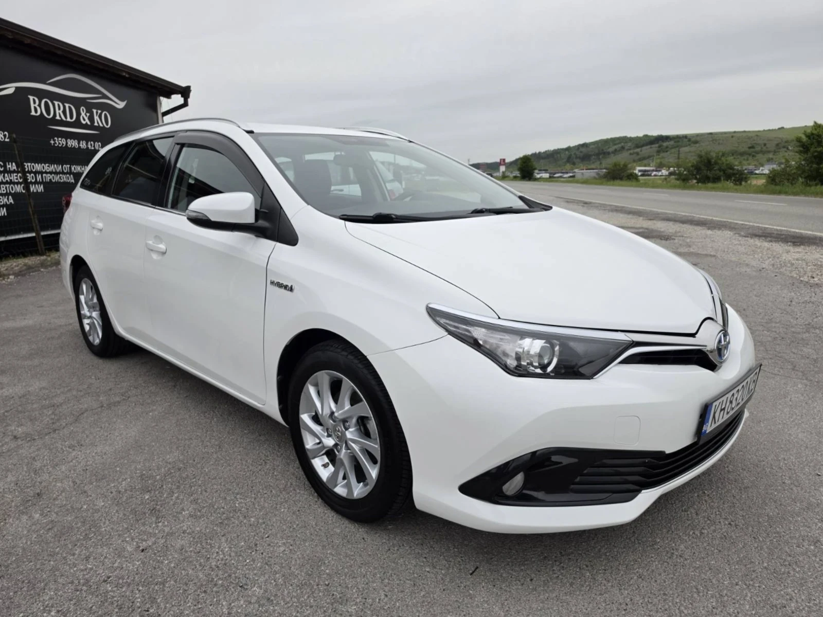 Toyota Auris 1.8 | Mobile.bg � ����������� 3