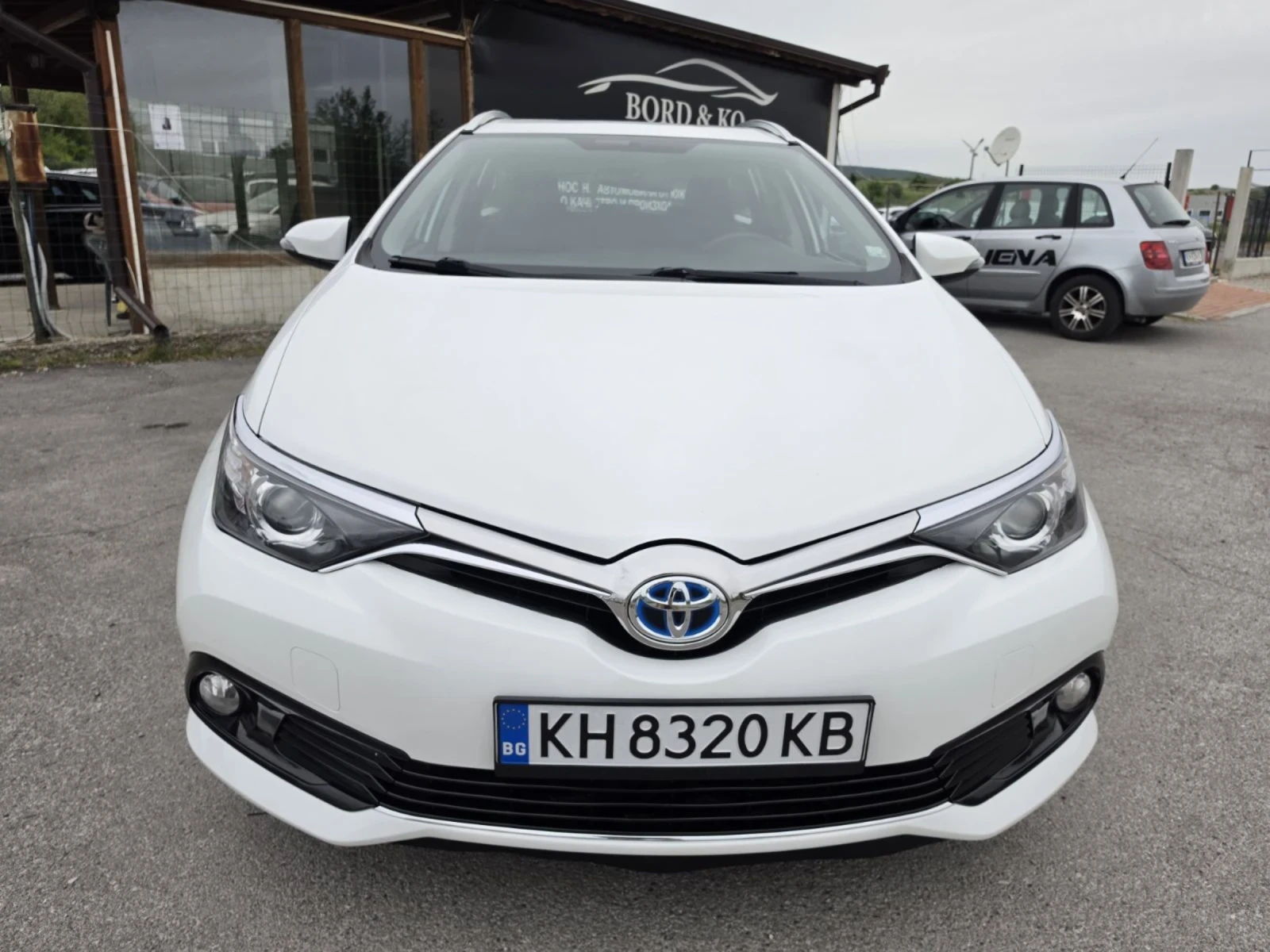 Toyota Auris 1.8 | Mobile.bg � ����������� 1