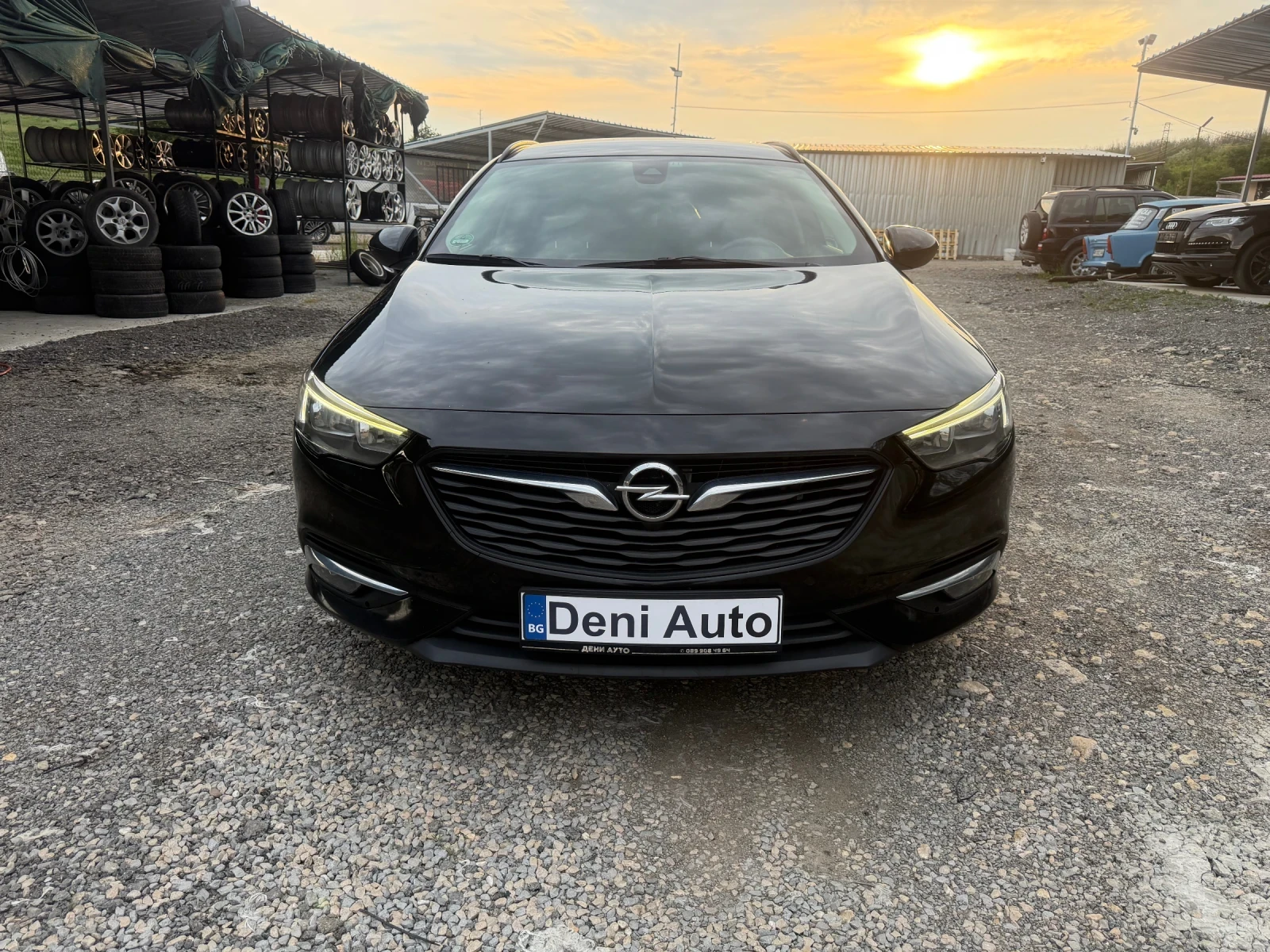 Opel Insignia 1.6 cdti, снимка 2 - Автомобили и джипове - 54721327