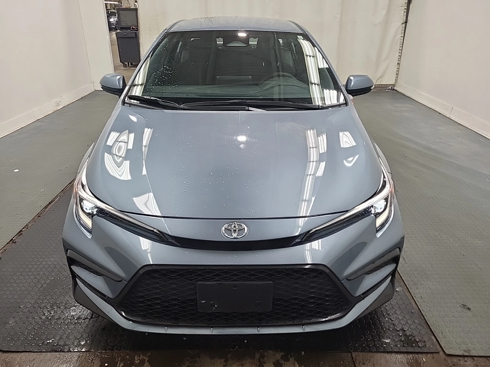 Toyota Corolla CVT / БЕЗ ИНЦИДЕНТИ / ЦЕНА ДО БЪЛГАРИЯ!, снимка 2 - Автомобили и джипове - 54870811