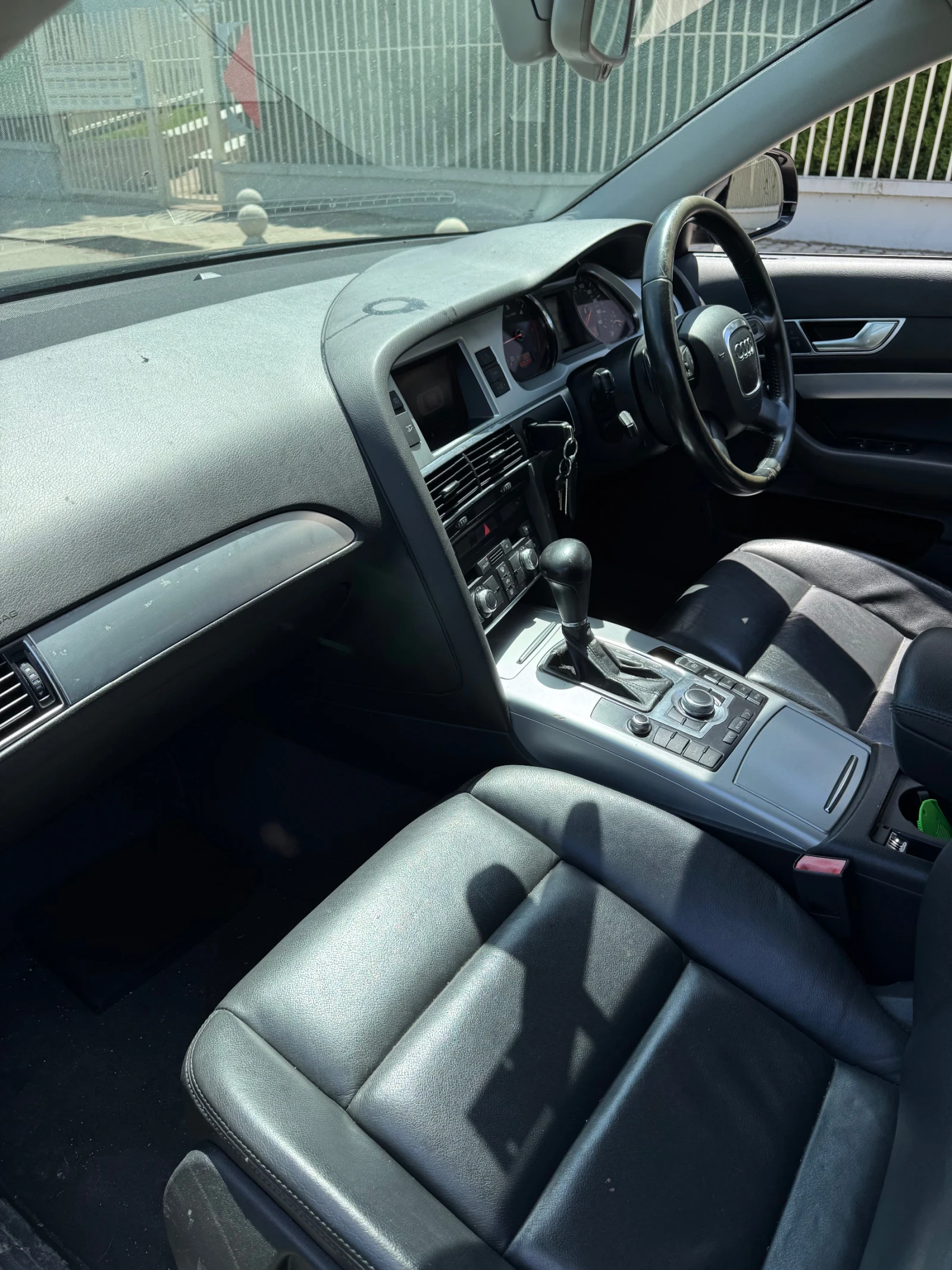 Audi A6 Десен волан, снимка 6 - Автомобили и джипове - 54962941